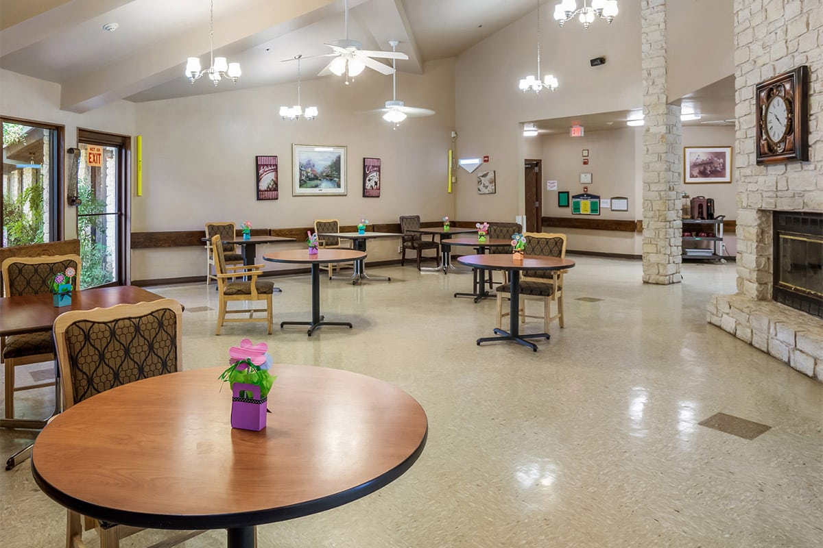 Dining room at Deer Creek Nursing and Rehab